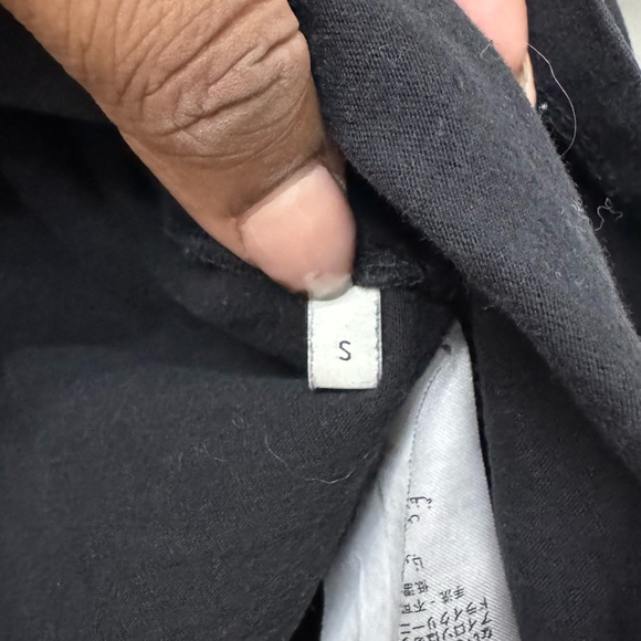 Gucci Beatrix Potter Graphic T-Shirt in Black size Small - Picture 7 of 12